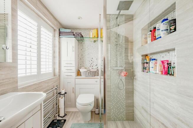 Ensuite
