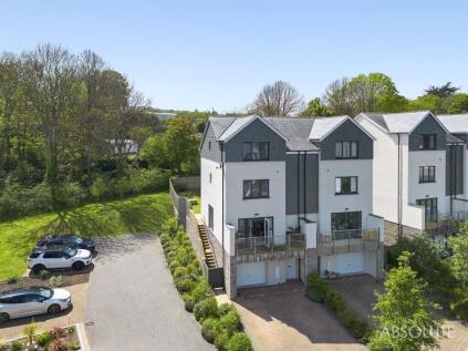 Sharkham Drive, Brixham, TQ5