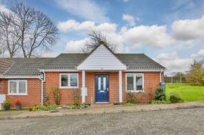 23, Heaver Court, Brickfield Farm Close, Longfield DA3 7GA