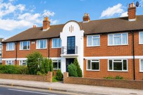 17, Milburn House, West Barnes Lane, London SW20 0BX