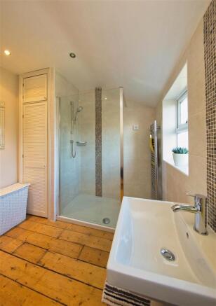 18 Lady Mary Rd 2336.jpg