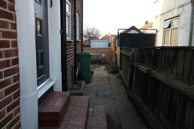 Photo 27