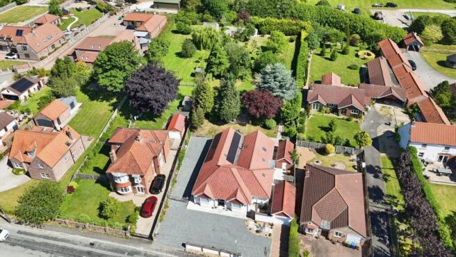 4 bed Detached Bungalow for sale in hutton cranswick