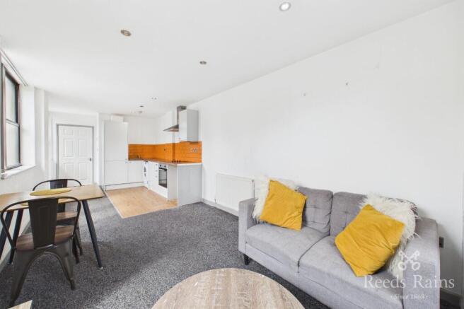 1 bed Apartment to rent Image 10