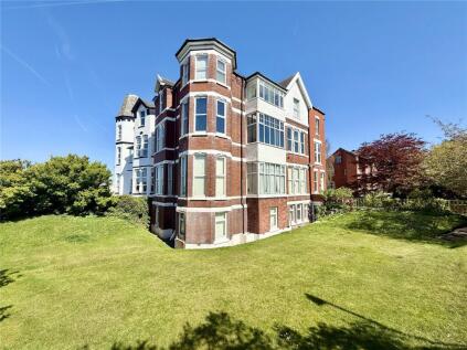 Lathom Road, Southport, PR9