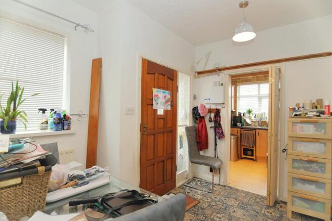 3 bed Semi-Detached for sale Image 6