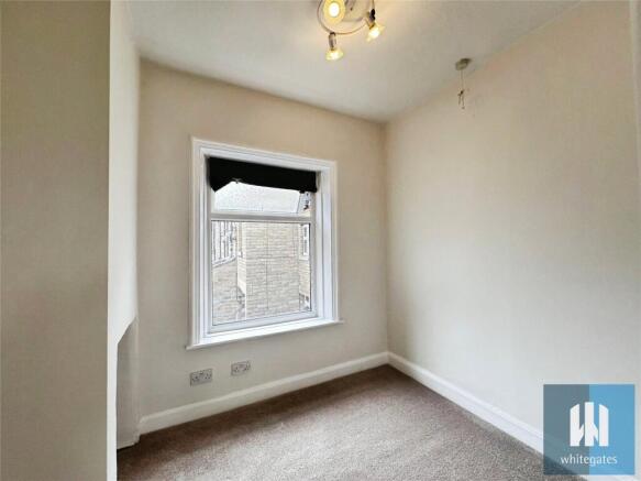 2 bed Terraced for sale Image 8