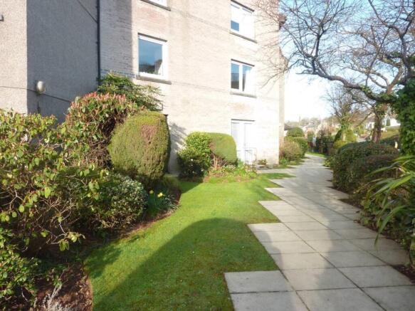 burnardscourt10