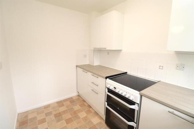 Kitchen1.JPG