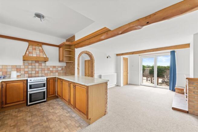 Kitchen & Dining Room