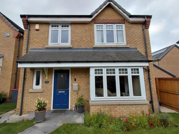 4 bed Detached for sale in sheffield
