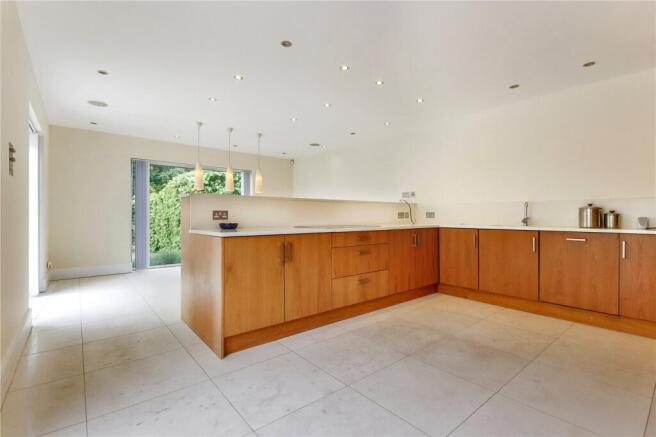 Kitchen/Breakfast Rm