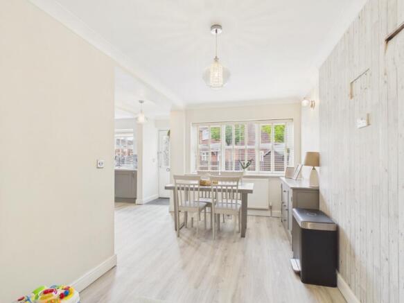 3 bed Detached for sale Image 8