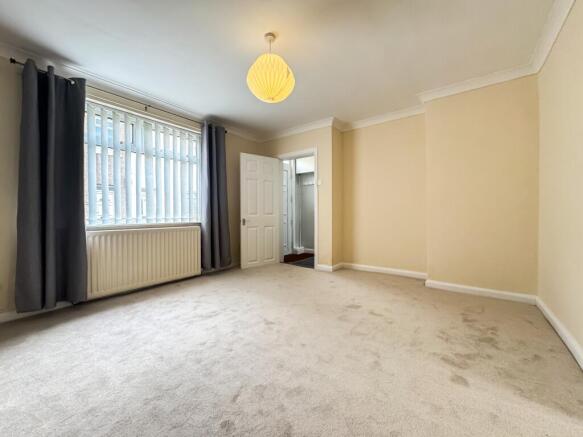 Dale Street EweMove New Marske-1
