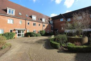 36, Wingfield Court, Banstead SM7 2GD