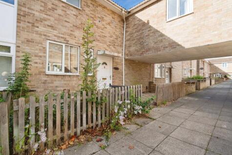 Collingwood Walk, Andover