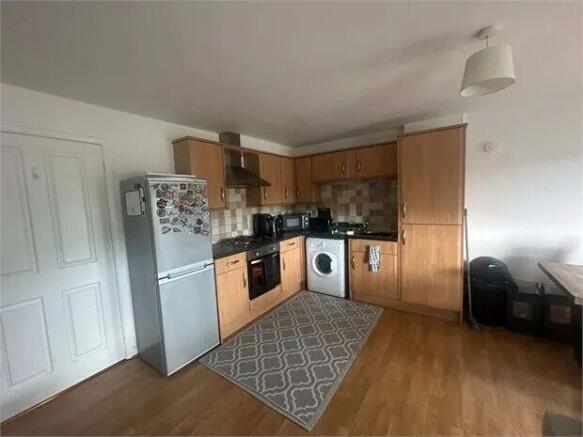 2 bed Apartment for sale Image 5