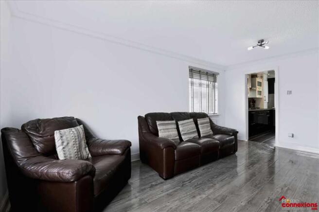 Lounge Dining (2)