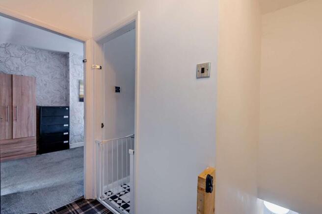 2 bed Terraced for sale Image 9
