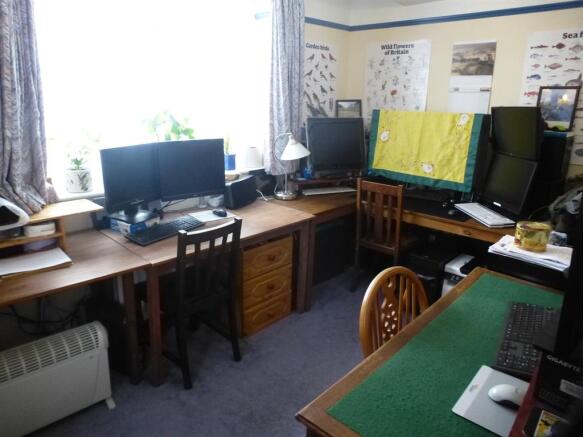 Photo 8