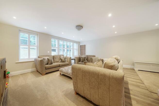 Living/Dining Room