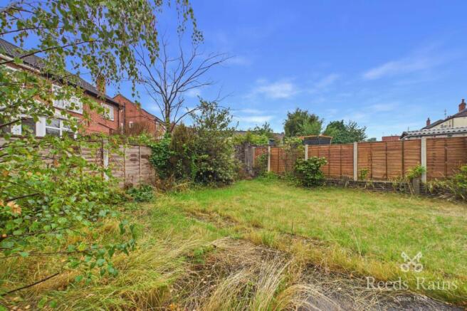 3 bed Semi-Detached for sale Image 12