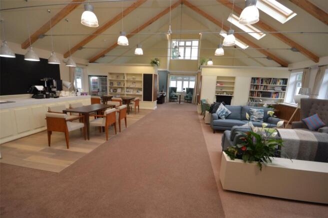 Cafe/Seating Area
