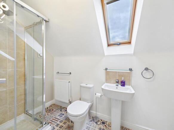 3 bed Town House for sale Image 10