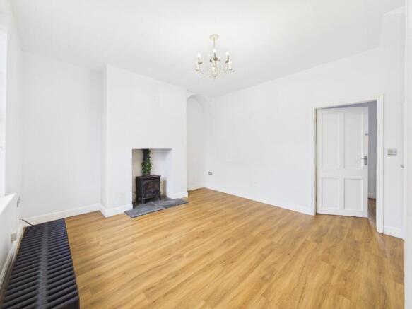 2 bed Terraced for sale Image 5
