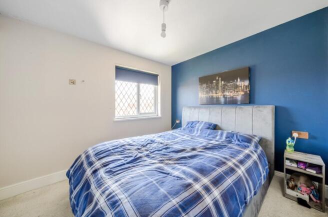 3 bed Semi-Detached for sale Image 12