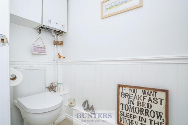 4 bed Detached for sale Image 11