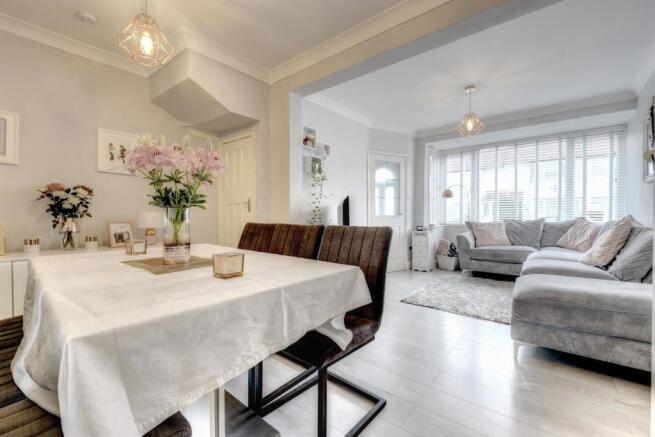 Dining room/ lounge