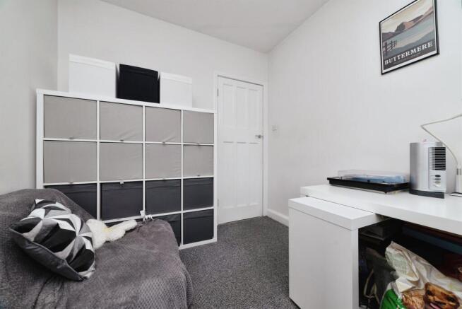 3 bed Terraced for sale Image 11