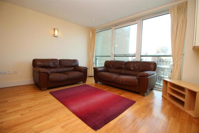 Lounge main photo.JPG