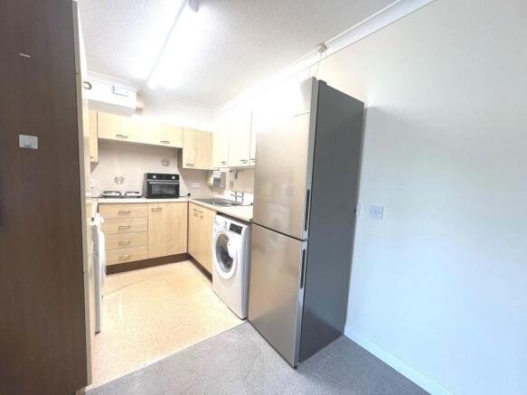 2 bed Apartment for sale Image 7