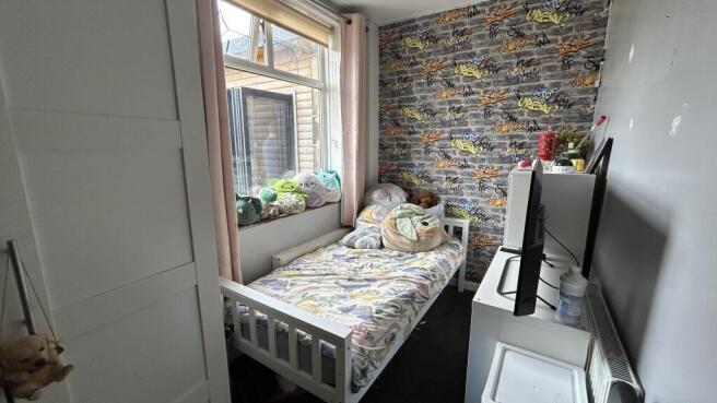 3 bed Semi-Detached for sale Image 11