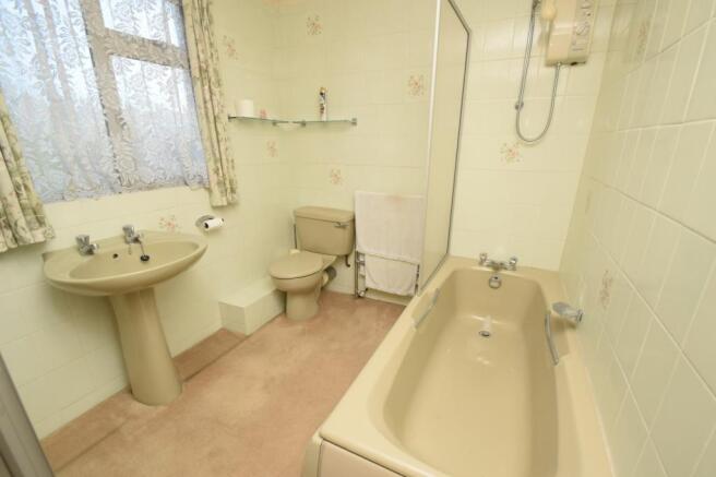 En suite Bathroom