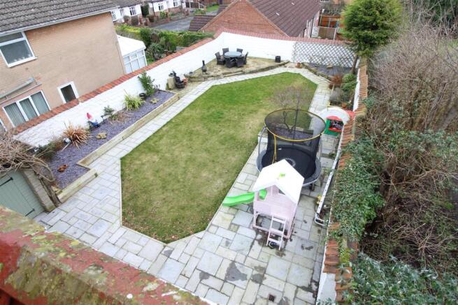 GARDEN AERIAL VIEW