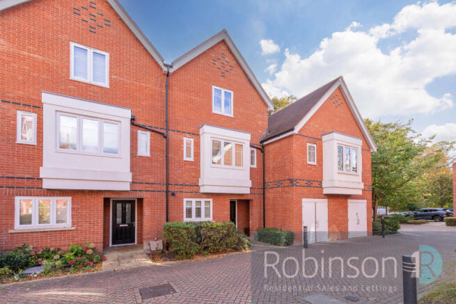 8 Vicarage Mews-6