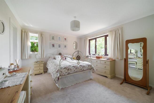 Bedroom.jpg