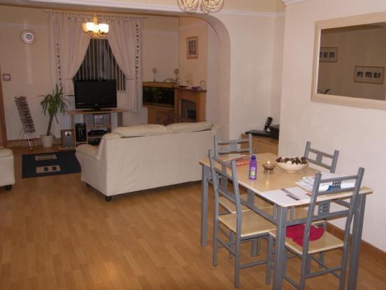Lounge/Diner