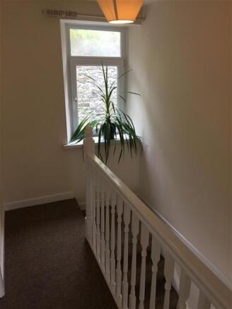 STAIRS/LANDING