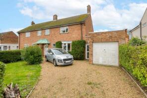 3, Bloomfield Drive, Shefford SG17 5BU