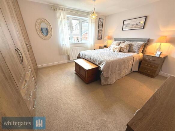 2 bed Detached for sale Image 7
