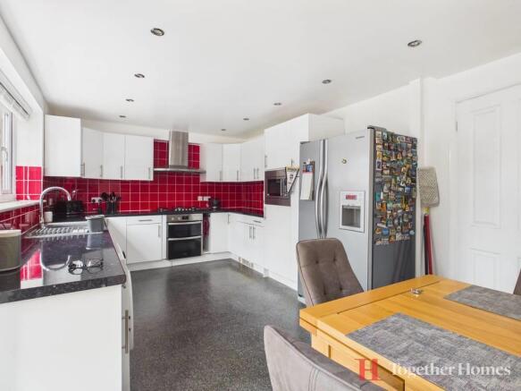 KITCHEN/DINER