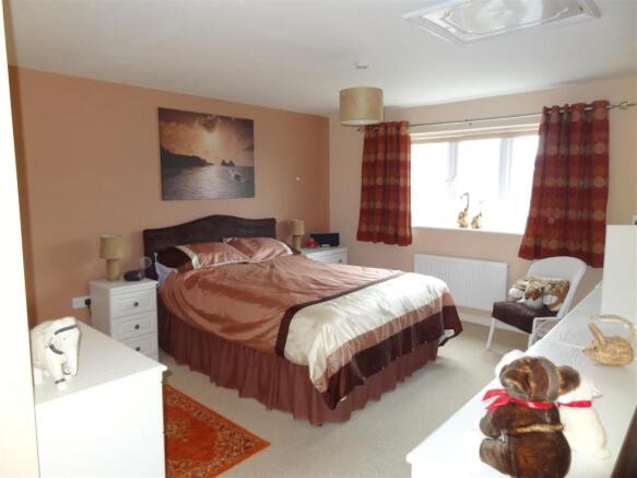 27 Swain Close 025.J