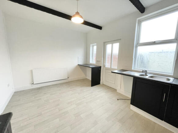 Butts Road,  Thornton, FY5 photo 4