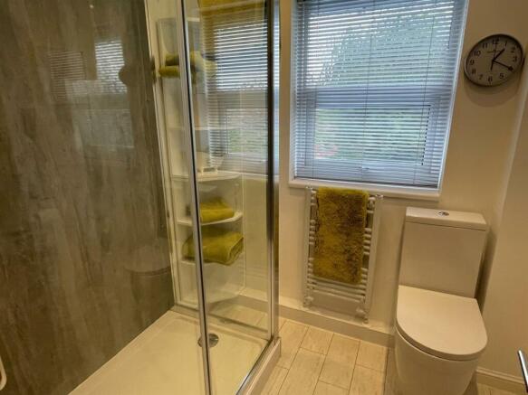 en suite..jpg