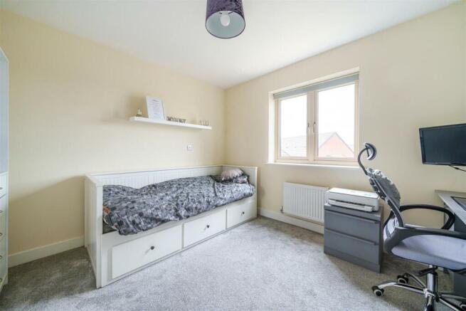 35 Blakenhall Drive