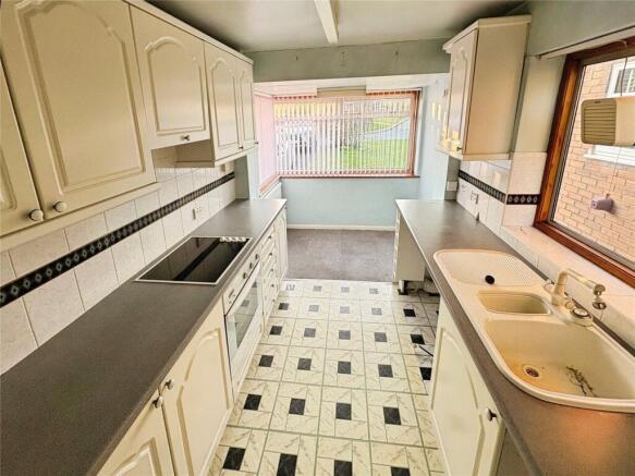 Dining/Kitchen